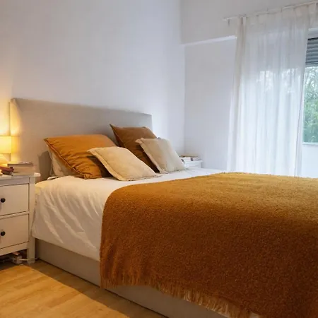 Elegant 3-bedroom Retreat Near Lisbon Appartement *